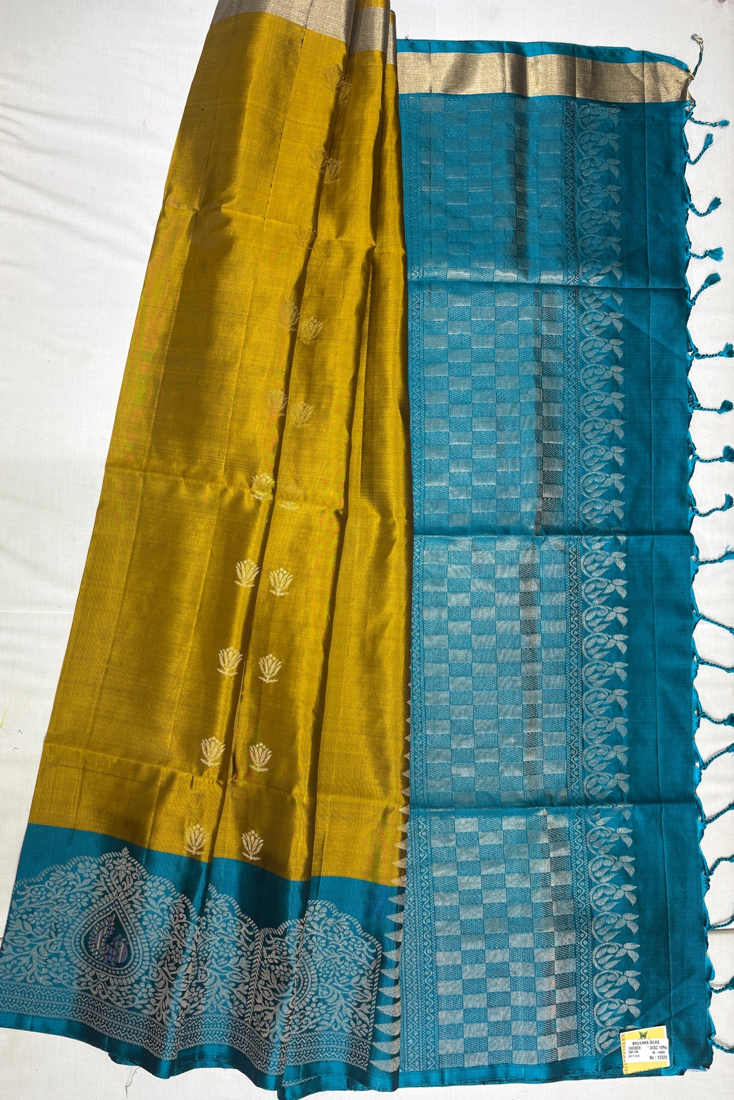 With Border Soft Silks