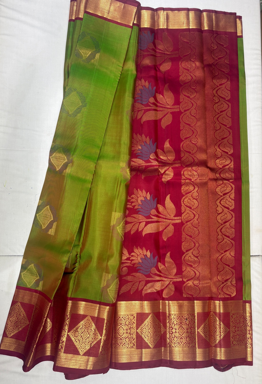 With Border Soft Silks