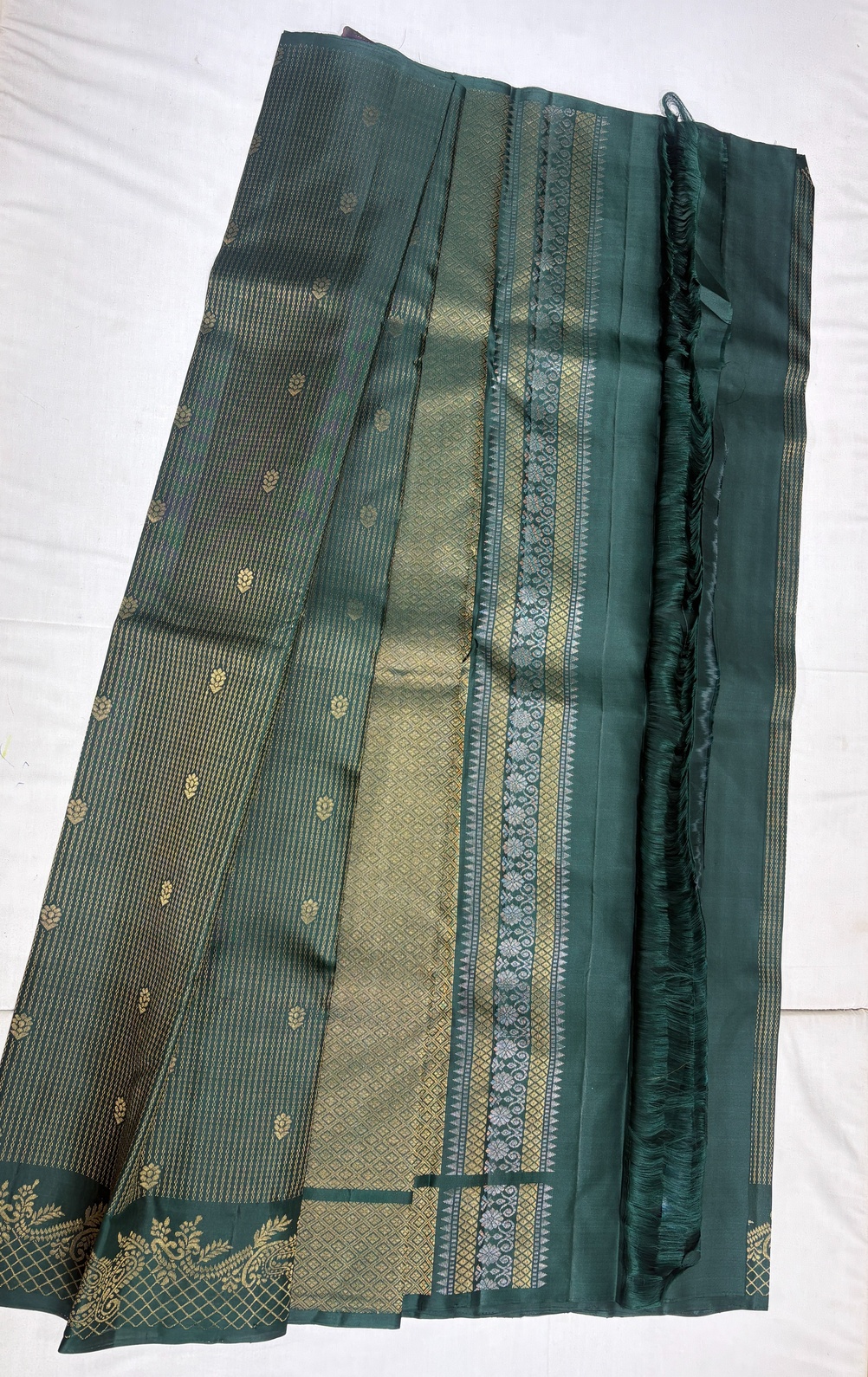 With Border Soft Silks