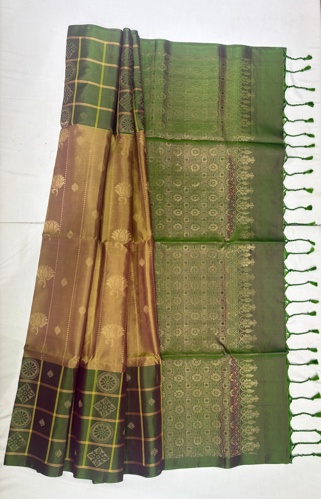 With Border Soft Silks